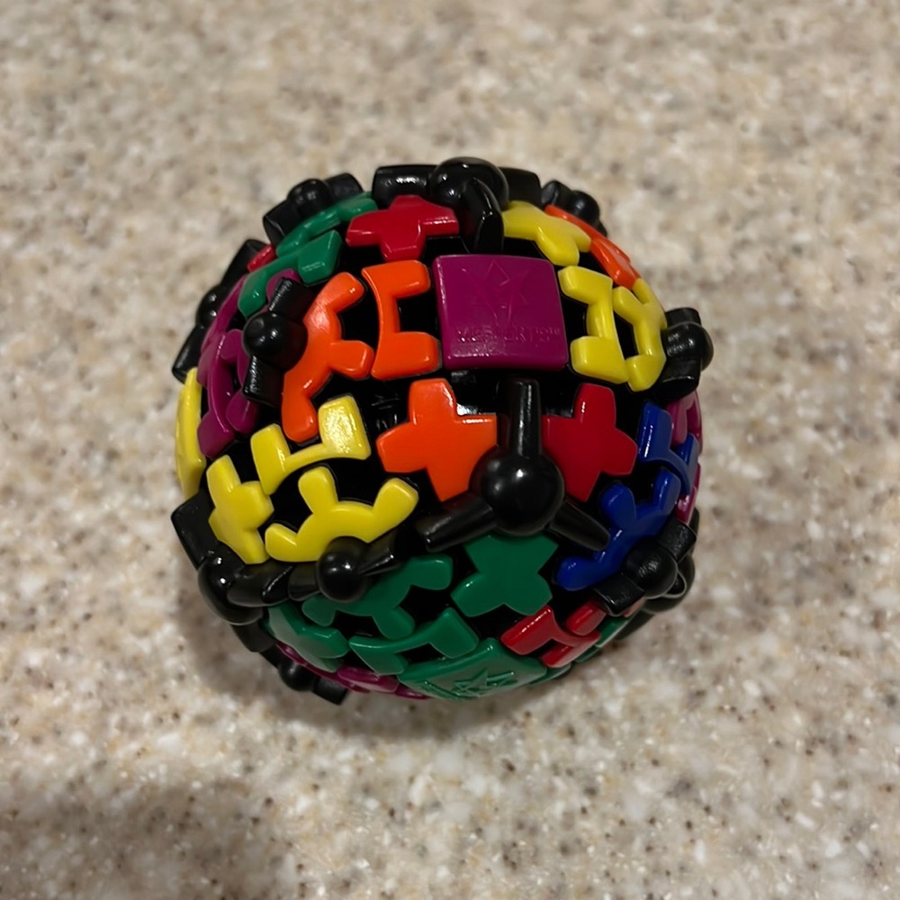Mefferts  gearball  brain teaser
